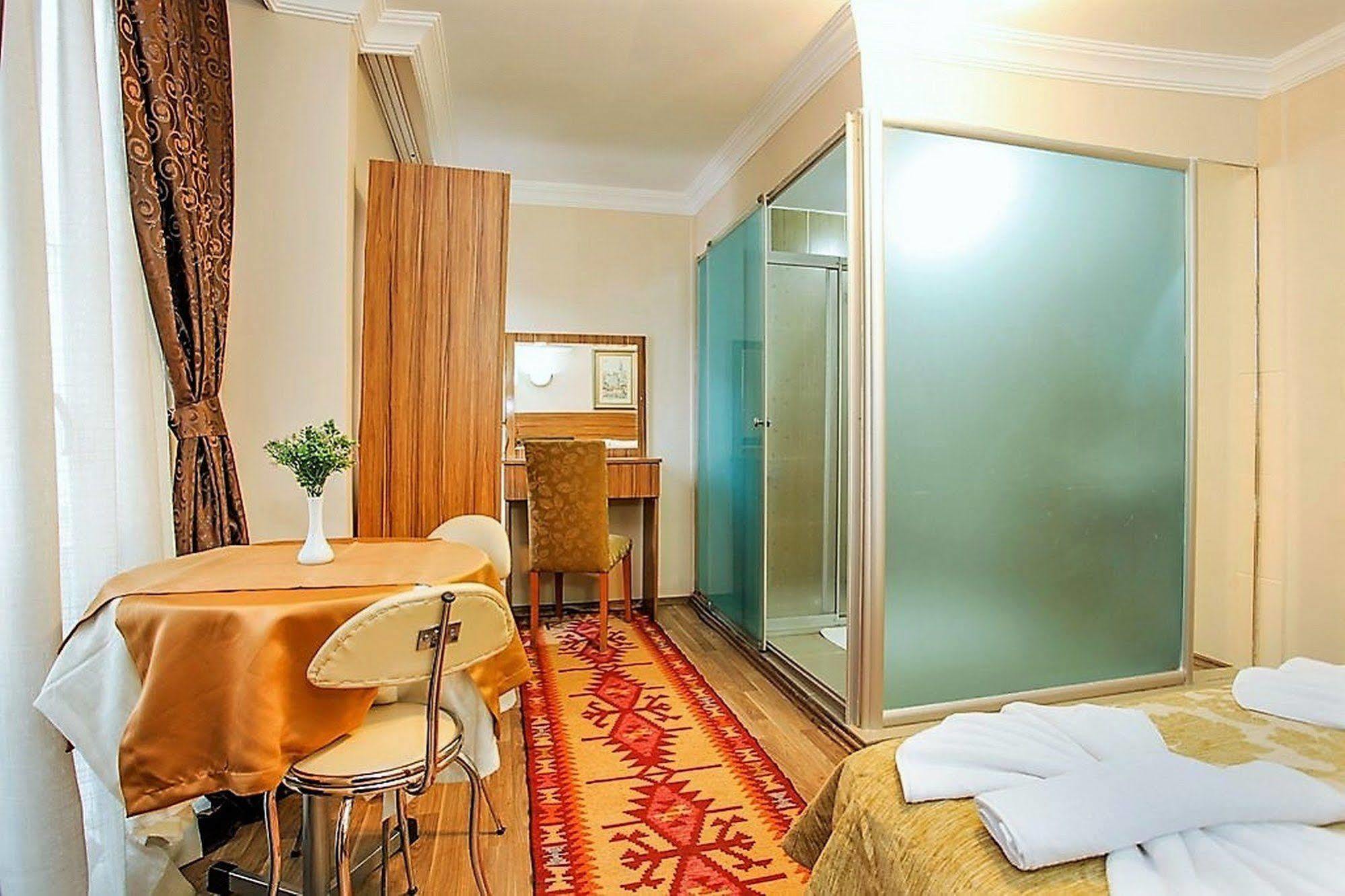 Casa Mia Hotel Istanbulská provincie Exteriér fotografie
